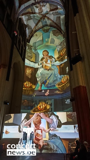 Inside Dali